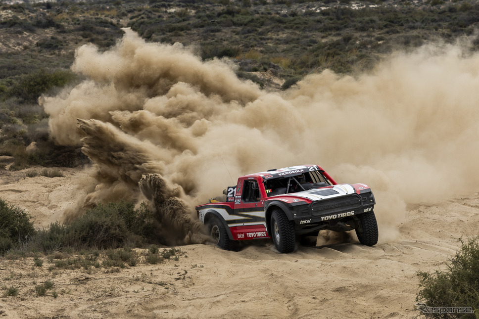 タボ・ヴィルドソーラ選手 参戦クラス:Trophy Truck/使用タイヤ:OPEN COUNTRY M/T-R(サイズ:40×13.50R17LT)写真提供:トーヨータイヤ
