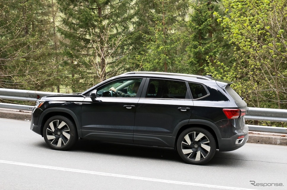 VW タオス 改良新型プロトタイプ(スクープ写真)《APOLLO NEWS SERVICE》