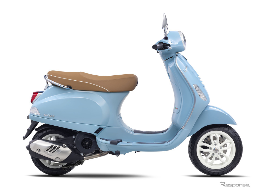 ベスパLX125《写真提供 ピアッジオグループジャパン》