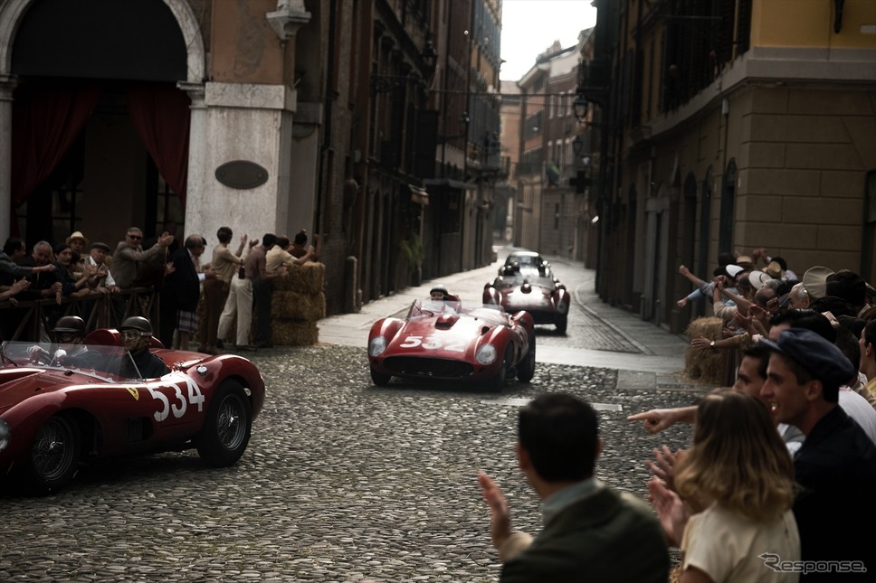 『フェラーリ』 (C) 2023 MOTO PICTURES, LLC. STX FINANCING, LLC. ALL RIGHTS RESERVED. 配給:キノフィルムズ《写真提供 キノフィルムズ》