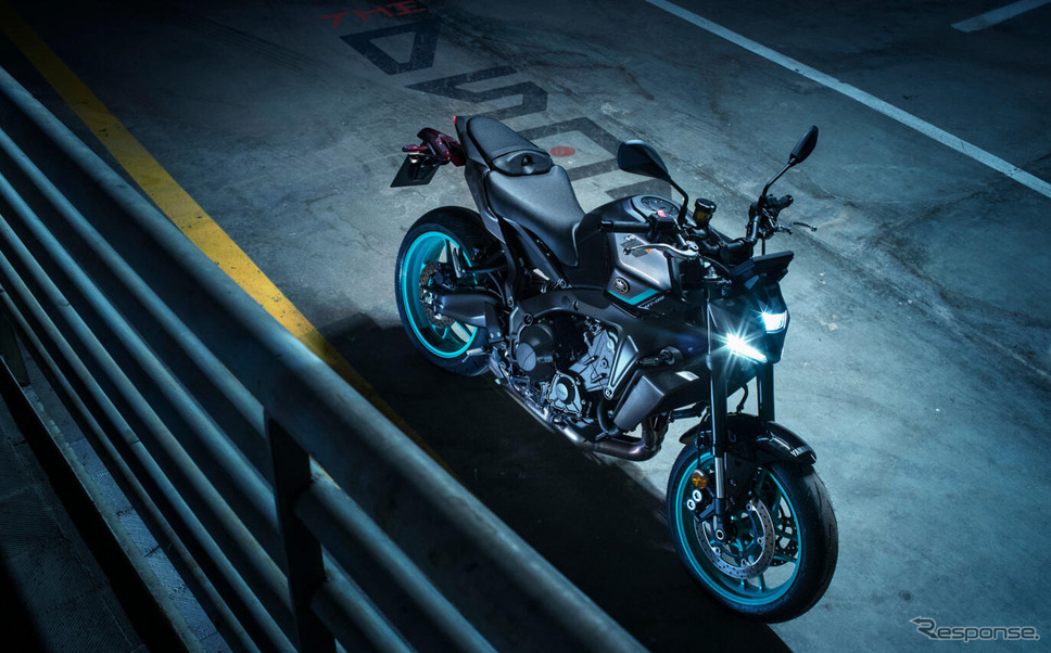 ヤマハ MT-09 新型《写真提供 ヤマハ発動機》