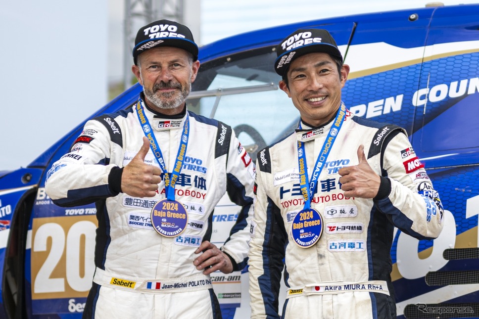ジャン・ミッシェル・ポラト選手(左)三浦 昂選手(右)《写真撮影 後藤竜甫》