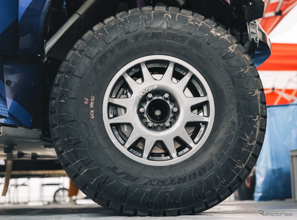 OPEN COUNTRY M/T-R《写真提供 TOYO TIRE》