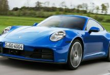 ポルシェ 911、主力の「カレラ」にも改良新型…394馬力ツインターボ搭載