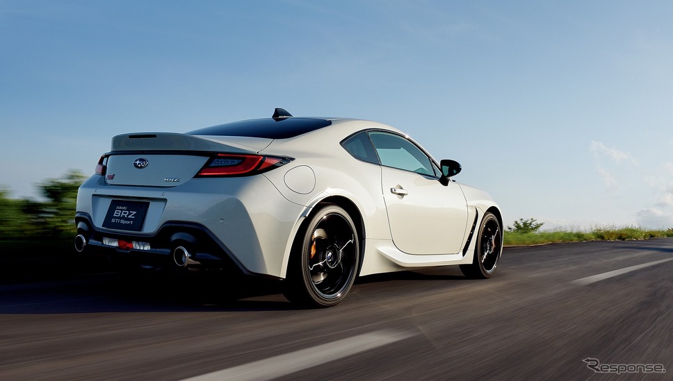 スバル BRZ STIスポーツ(現行モデル)《写真提供 スバル》