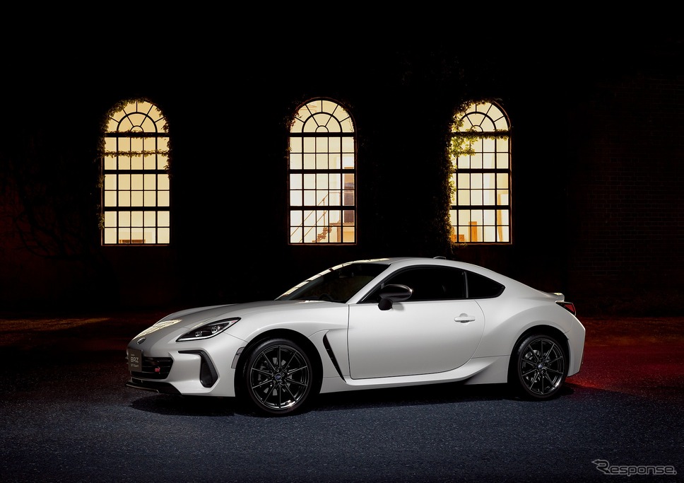スバル BRZ STIスポーツ(現行モデル)《写真提供 スバル》