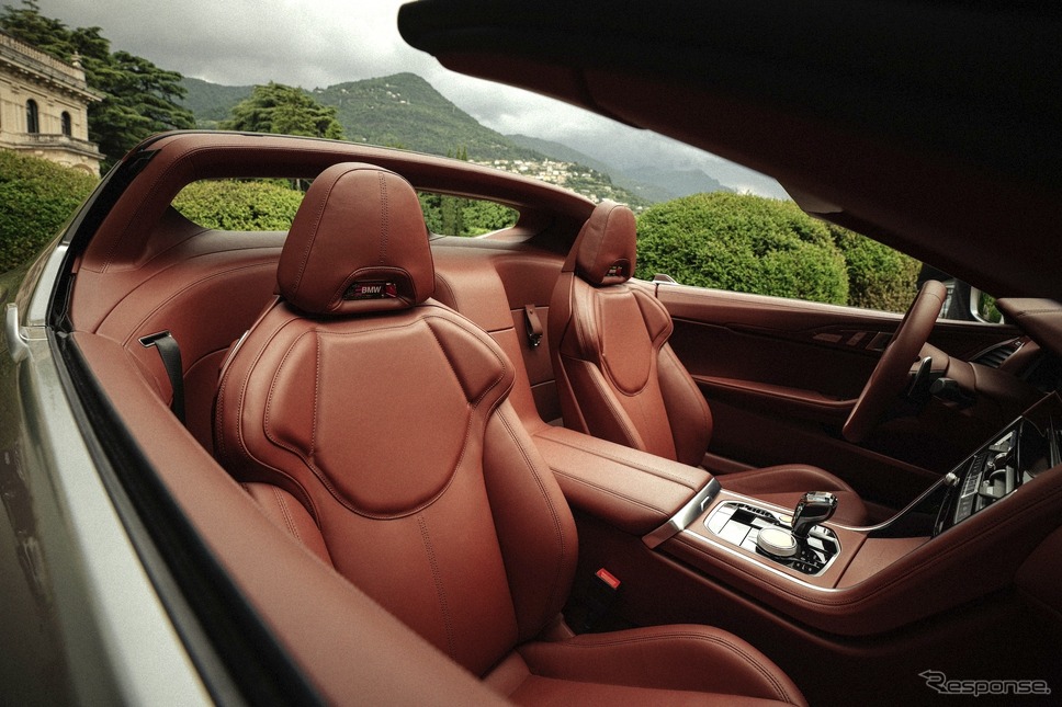 BMW コンセプト・スカイトップ《photo by BMW》