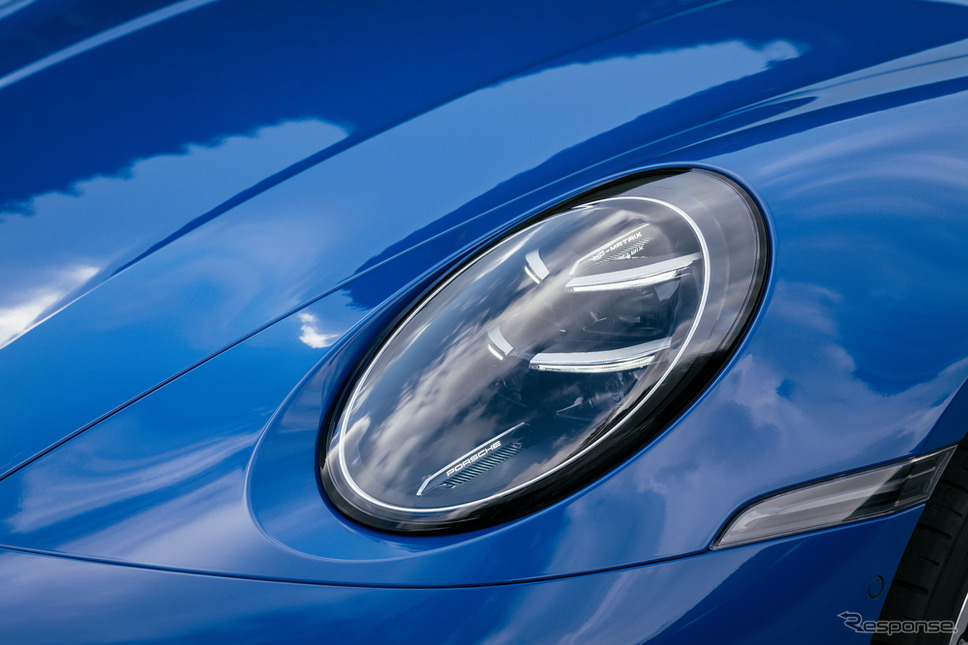 911カレラ《写真提供 ポルシェジャパン》