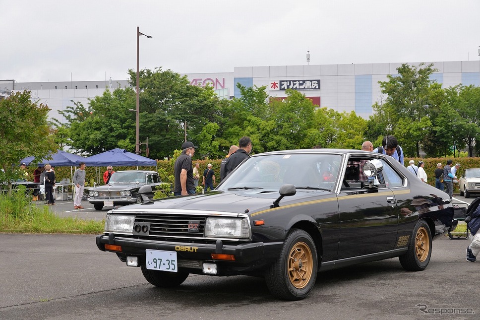 グロリアやスカイラインなどが日産村山工場跡地に集まる…第3回プリンスの丘 自動車ショウ - e燃費