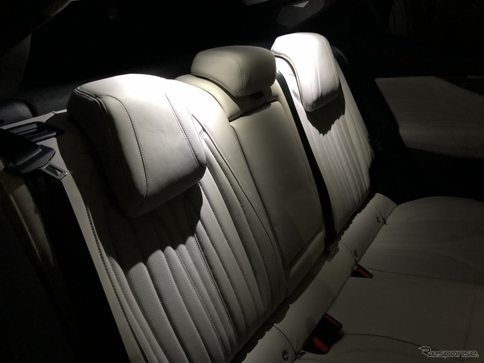 DS 4 ESPRIT DE VOYAGE E-TENSE《写真撮影 島崎七生人》