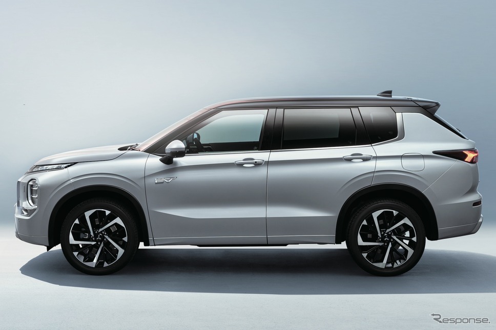 『アウトランダーPHEV』《写真提供 三菱自動車》