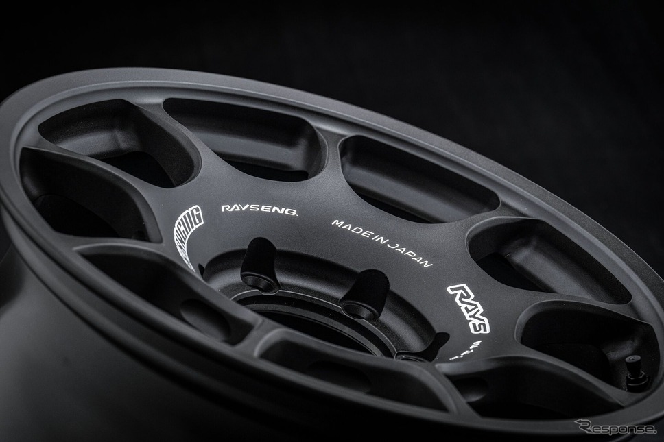 フェイスは4WD車特有のローインセットに対応するF1〜F3の3モデル《画像提供 RAYS》