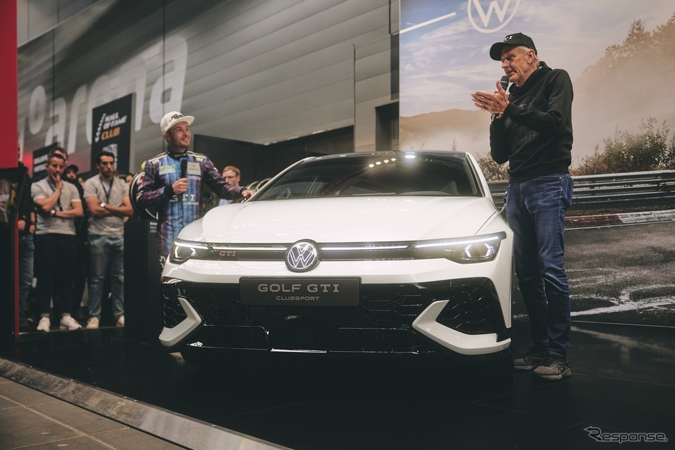 VW ゴルフGTI クラブスポーツ、ニュルブルクリンク24時間耐久レースで発表《photo by VW》
