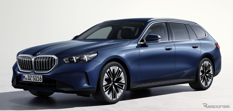 BMW 540d xDrive ツーリング《photo by BMW》