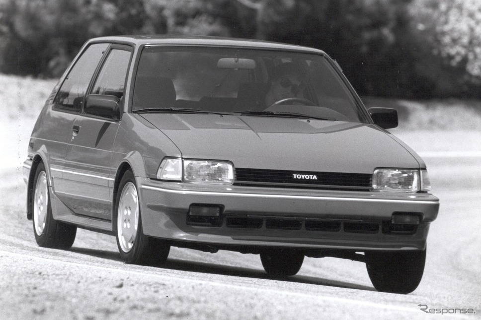 トヨタ・カローラFX16(1987年)《photo by Toyota》