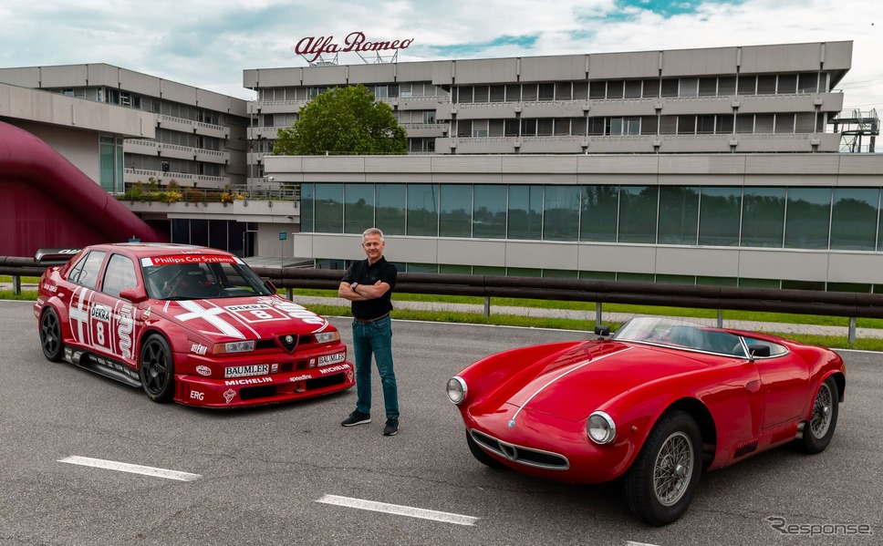 アルファロメオ1900スポーツ・スパイダー(1954年製)と二コラ・ラリーニ氏《photo by Alfa Romeo》