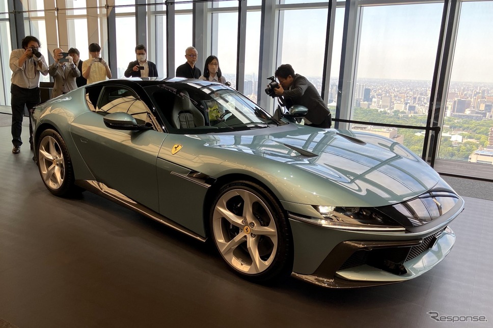 フェラーリ12チリンドリ《写真撮影 高木啓》
