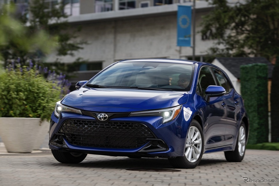 トヨタ・カローラ・ハッチバックSE(US2025年モデル)《photo by Toyota》