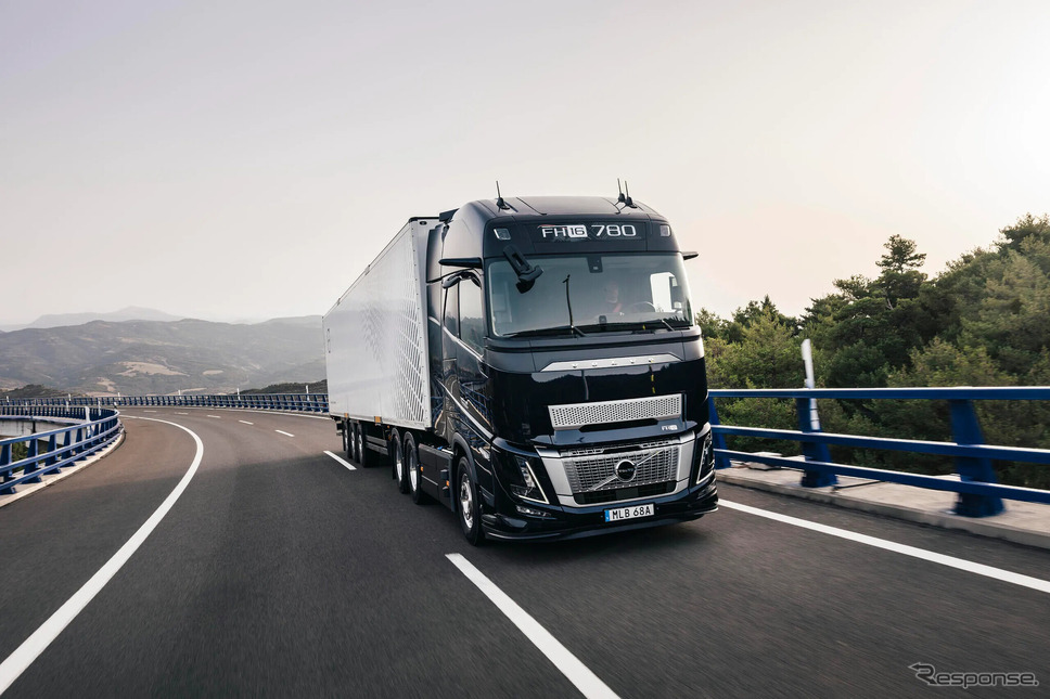 ボルボ FH16 新型《photo by Volvo 》