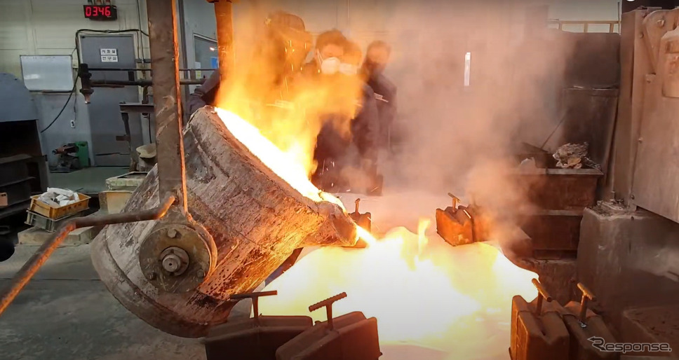 1600〜1700℃の溶銑を使用した耐久実験https://www.youtube.com/watch?v=t3dFyrsKn3c)