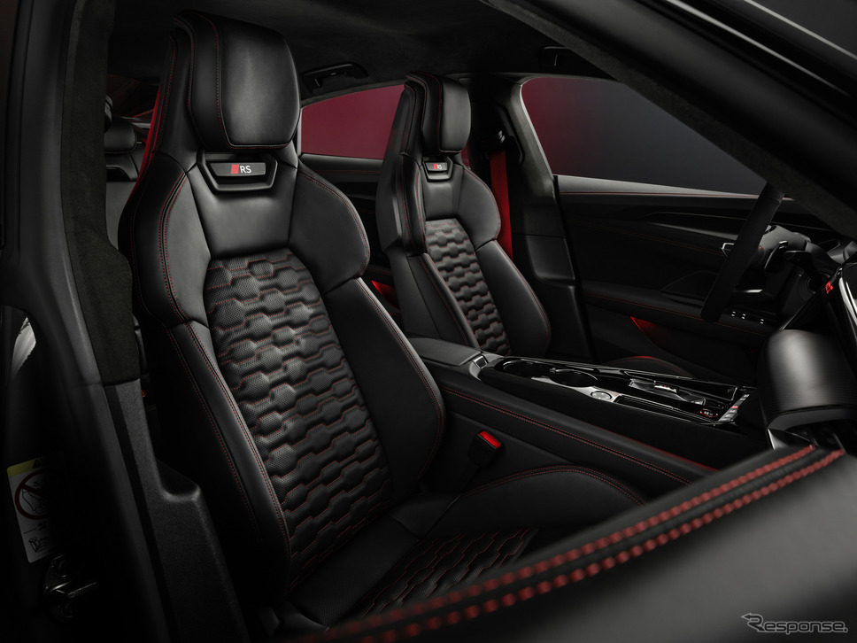 アウディ RS e-tron GT 改良新型《photo by Audi》
