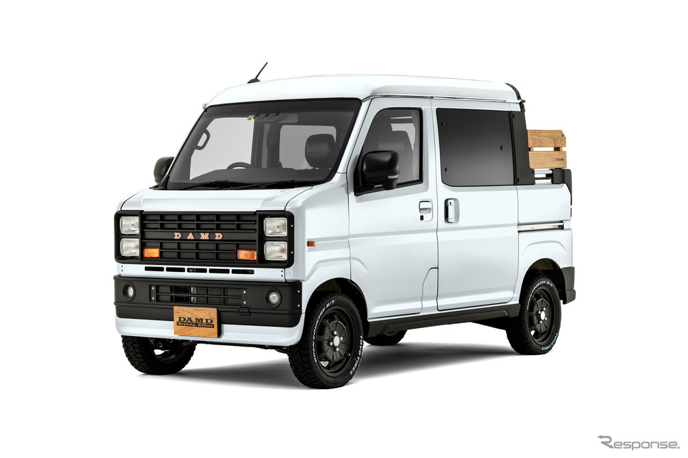 DAMD ATRAI FUZZ DECKVAN:カラーサンプル(ホワイト)《画像提供 ダムド》