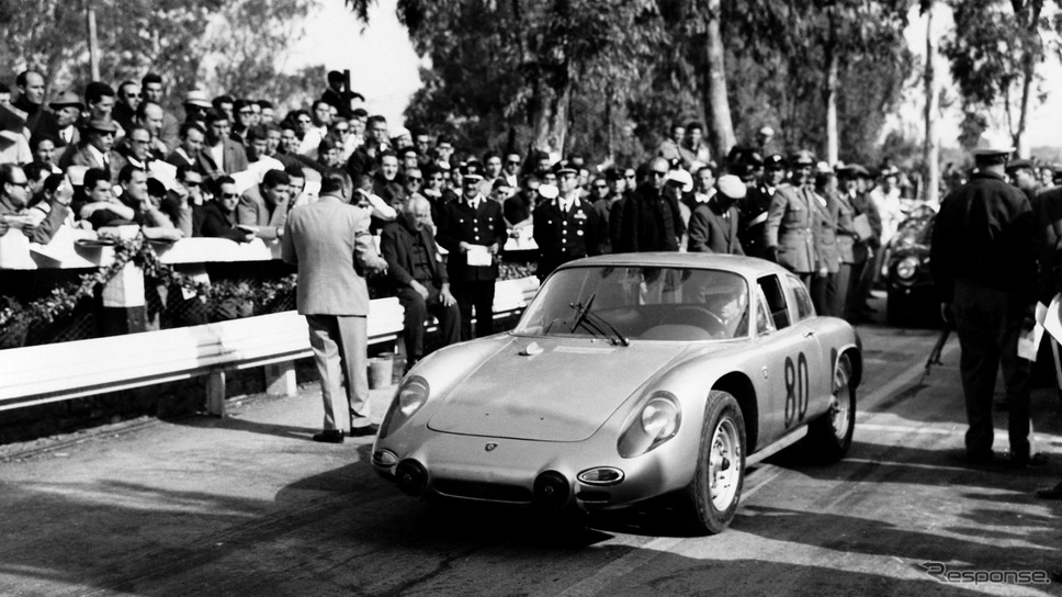 ポルシェ356 B 2000 GS カレラ GT(1963年のタルガフローリオ)《photo by Porsche》