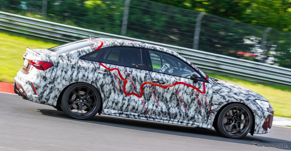 アウディRS3新型のプロトタイプ《photo by Audi》