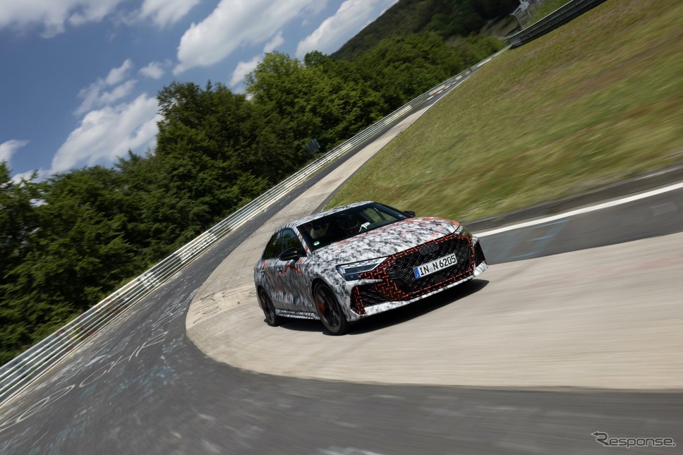 アウディ『RS 3』新型がニュルブルクリンクで新記録《photo by Audi》