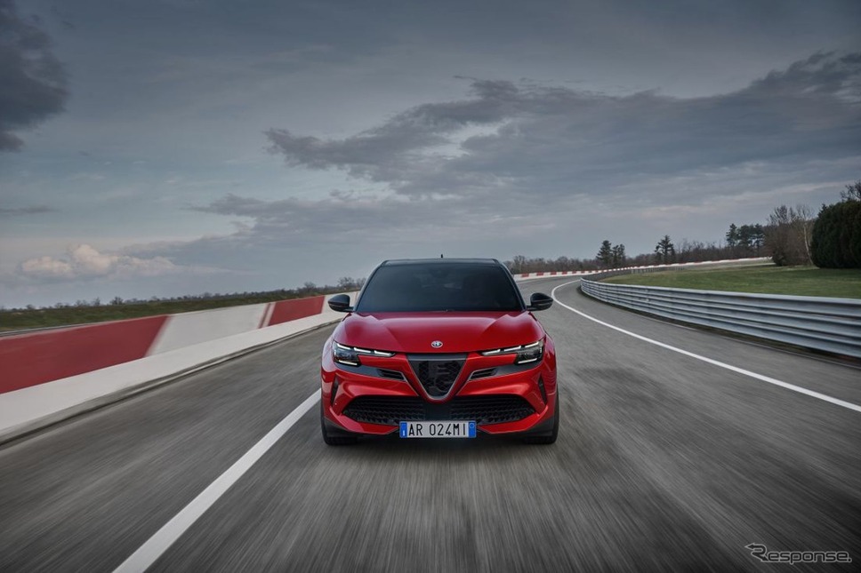 アルファロメオ・ジュニア・ヴェローチェ《photo by Alfa Romeo》