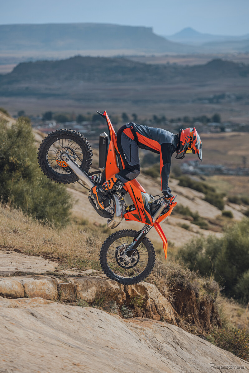KTM EXCシリーズの2025年モデル《画像提供 KTM》