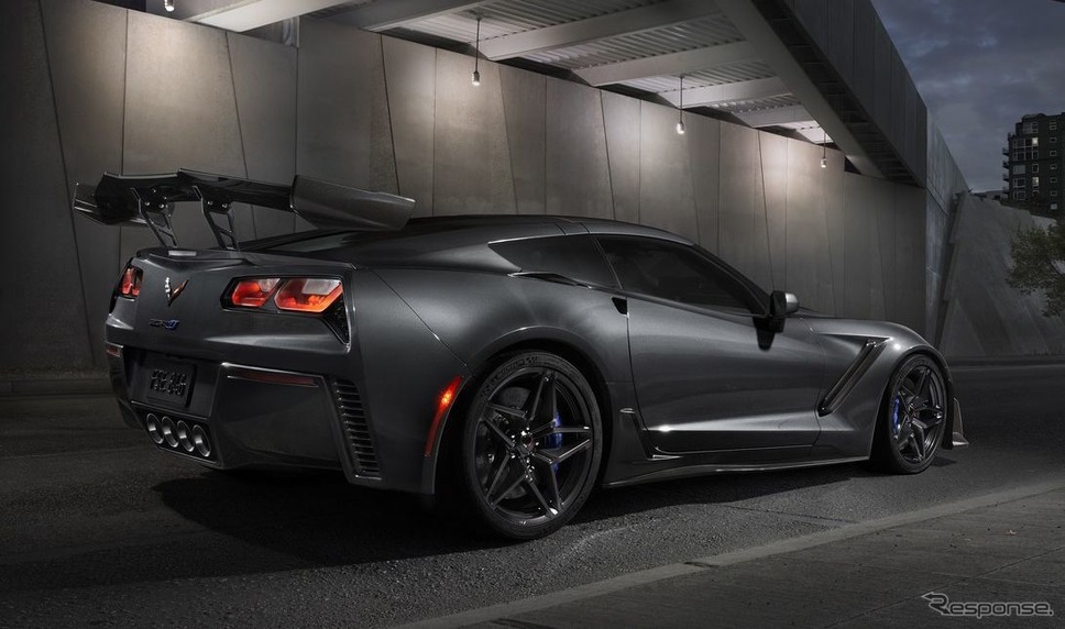 先代シボレー・コルベットZR1（参考）《photo by CHEVROLET》