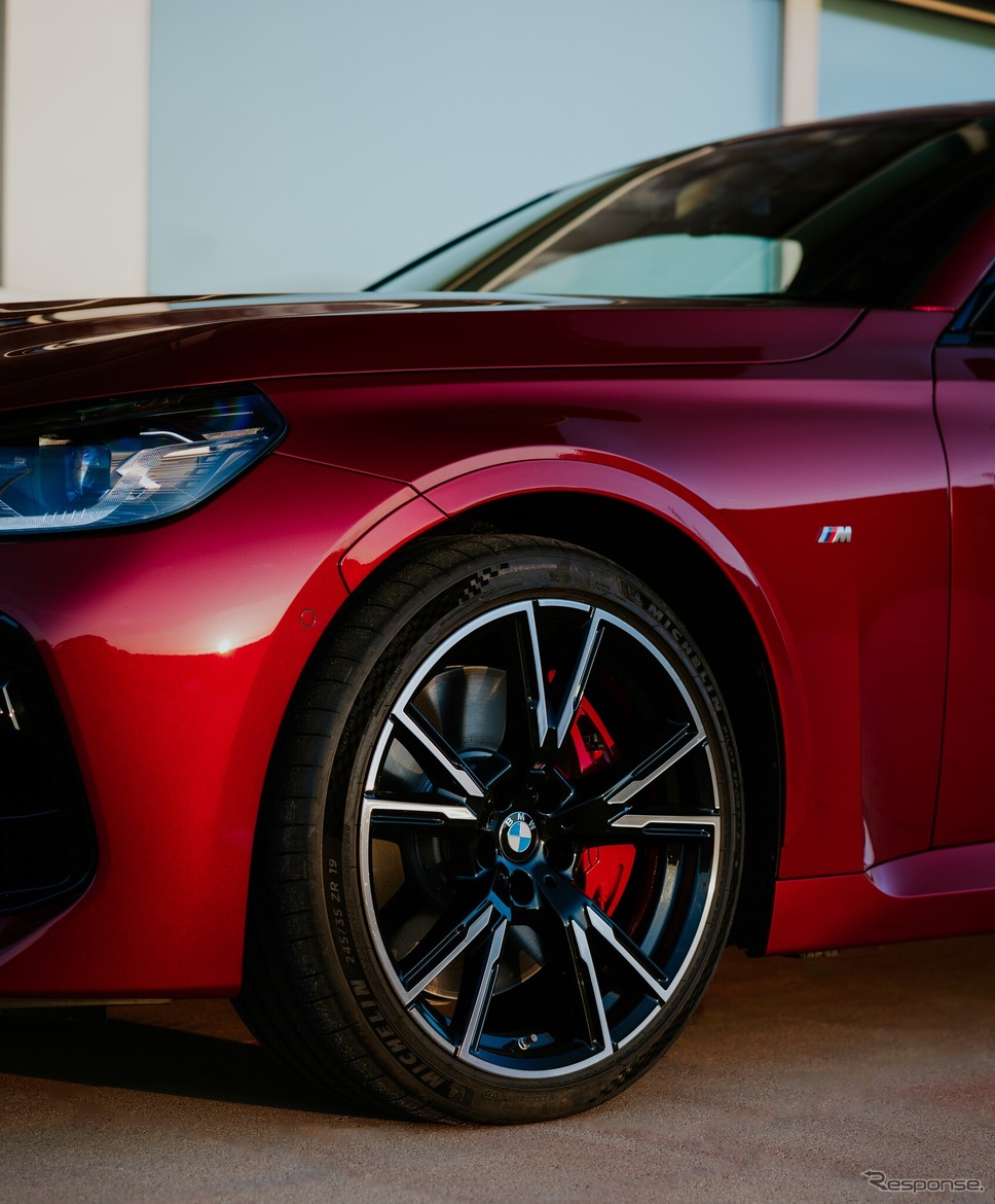 BMW 2シリーズクーペ「M240i xDrive」《photo by BMW》