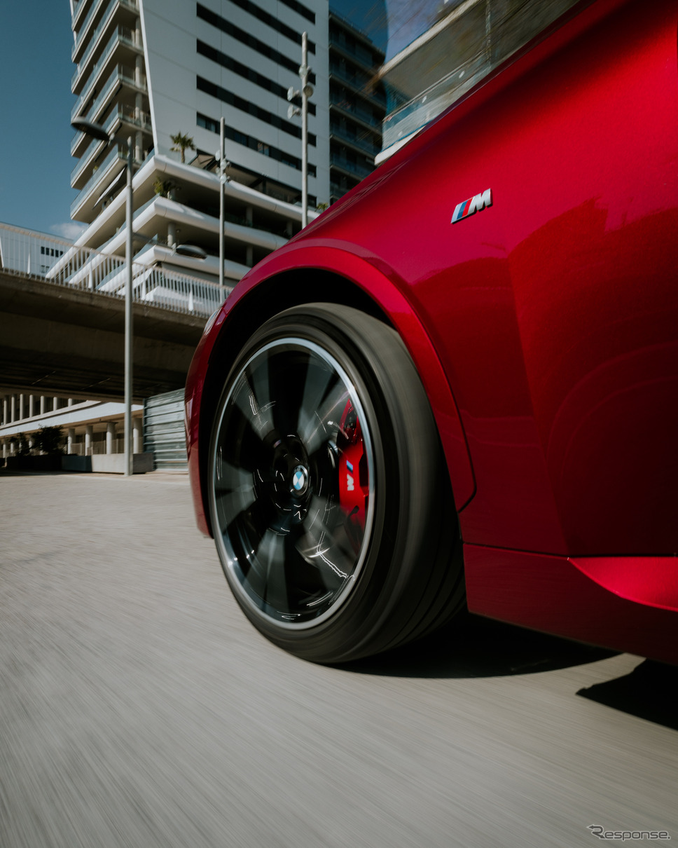 BMW 2シリーズクーペ「M240i xDrive」《photo by BMW》