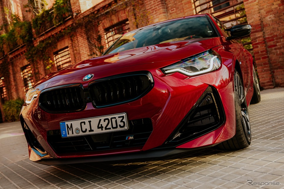 BMW 2シリーズクーペ「M240i xDrive」《photo by BMW》