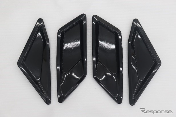 エアダクトベゼル部(ダイレクトペレット式3D プリンティング部品)《写真提供 三井化学》
