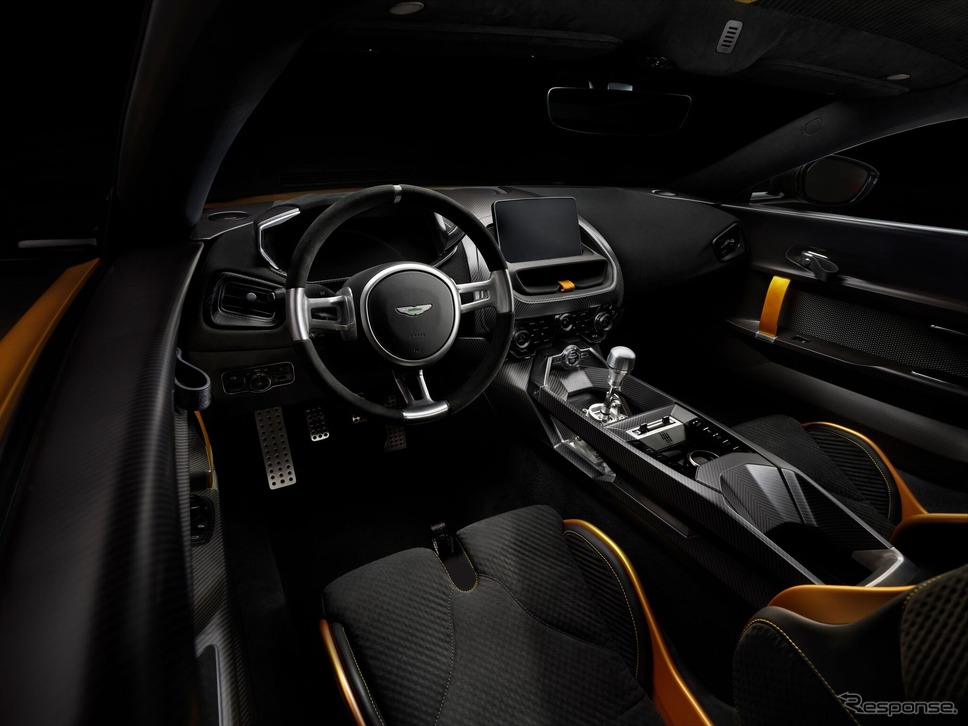 アストンマーティン・バリアント《photo by ASTON MARTIN》