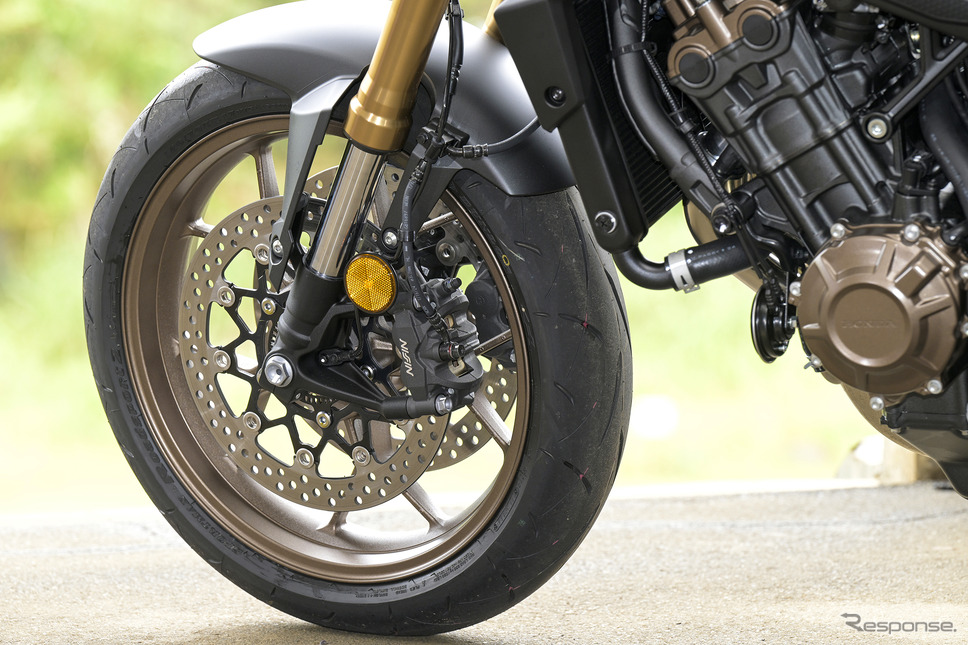 ホンダ CB650R E-Clutch《写真提供 ホンダ》