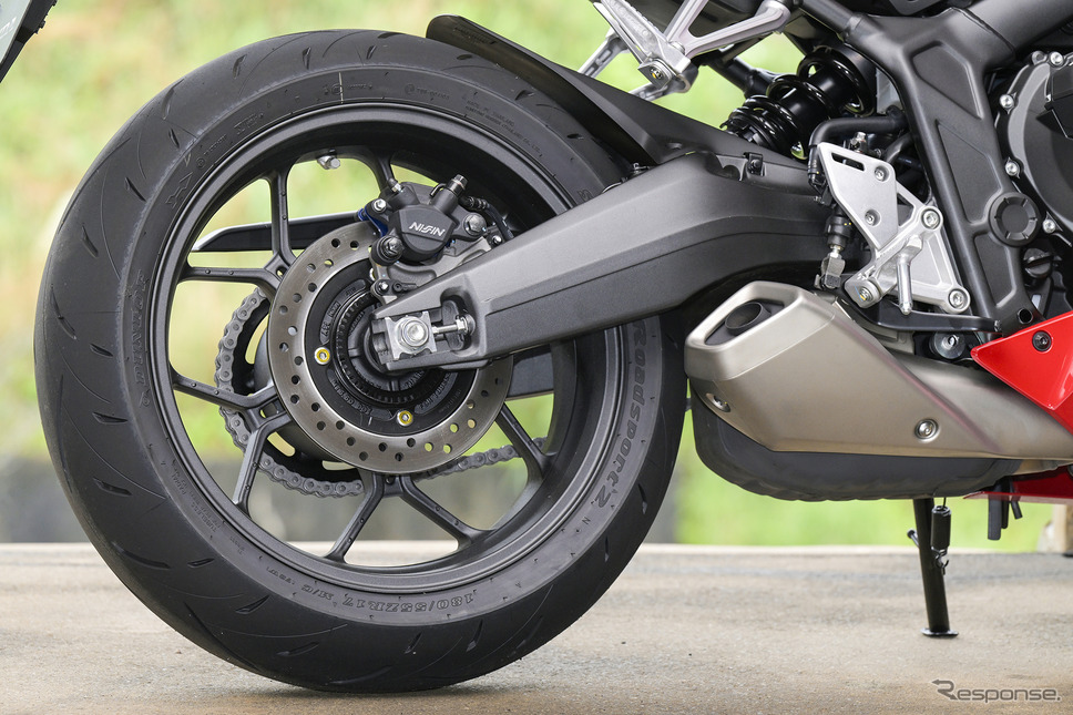 ホンダ CBR650R E-Clutch《写真提供 ホンダ》