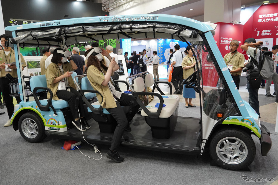 ヤマハ発動機、JAFブース(スマートシティEXPO)《写真撮影 小松哲也》