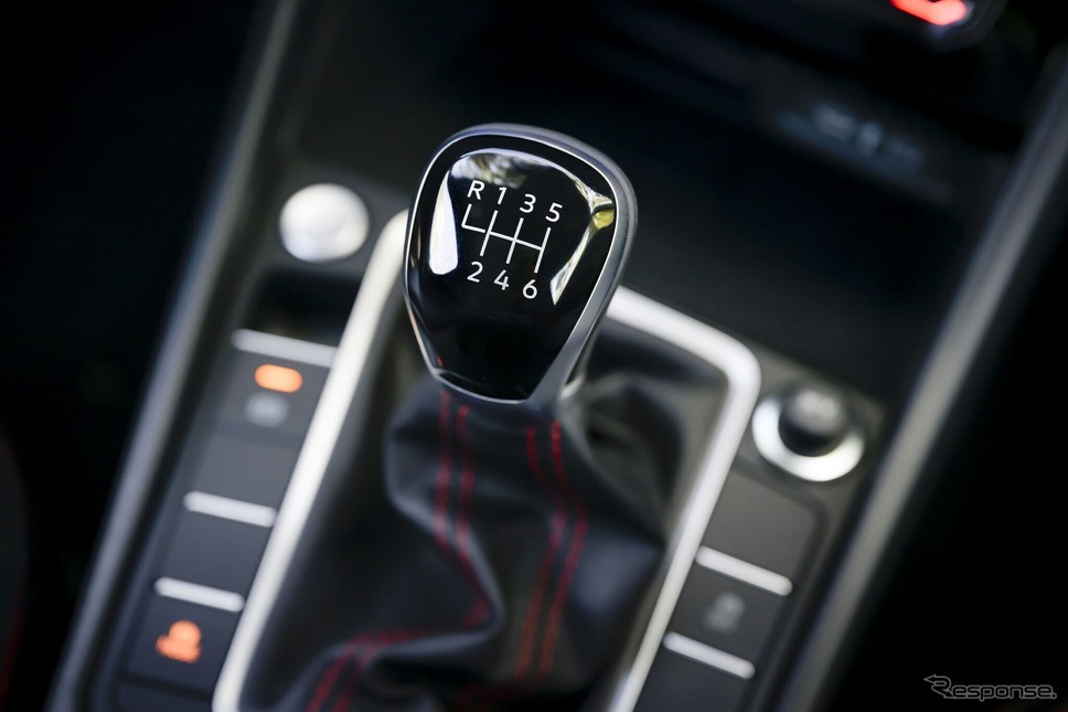 フォルクスワーゲン・ジェッタ GLI 改良新型《photo by VW》