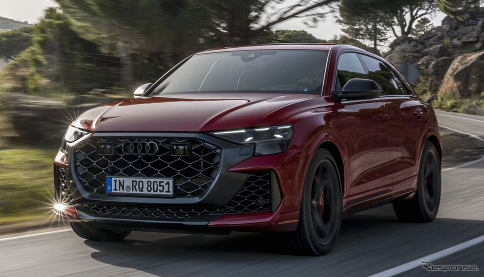 アウディ RS Q8 パフォーマンス《photo by Audi》