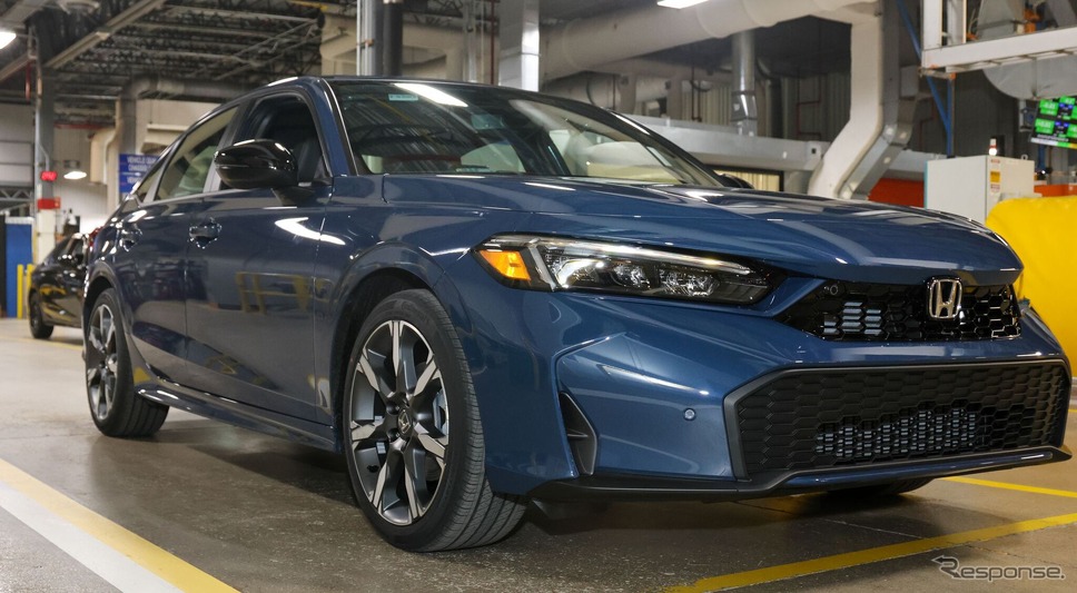 ホンダのカナダ工場で生産が開始されたシビック・ハイブリッド の2025年モデル《photo by Honda》