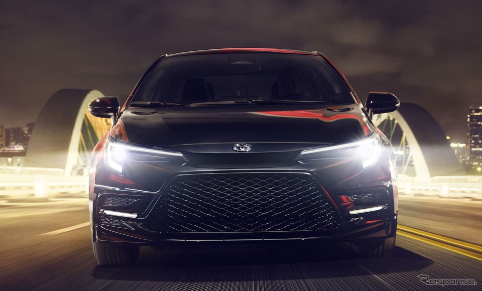 トヨタ・カローラ・ハイブリッド・ナイトシェード・エディション《photo by Toyota》