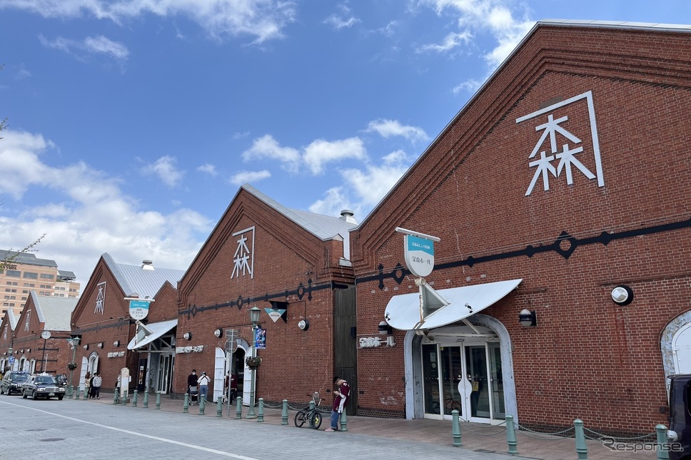金森赤レンガ倉庫《写真提供 OpenStreet》