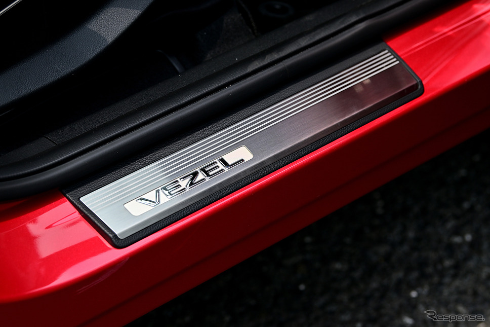 ホンダアクセス VEZEL《写真撮影 雪岡直樹》