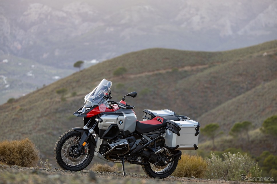 BMW R 1300 GS アドベンチャー 新型《photo by BMW》