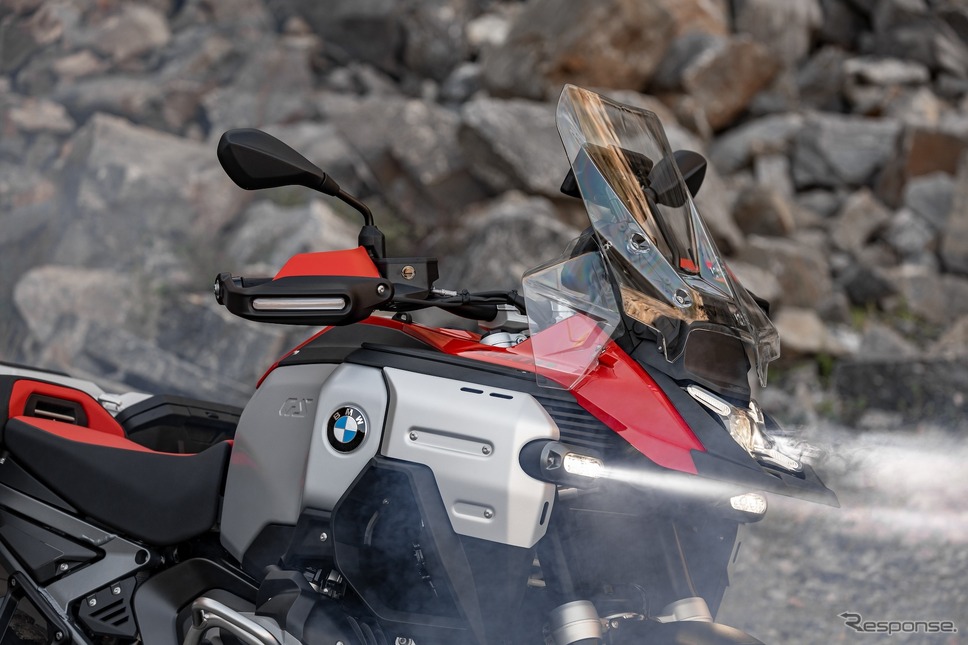 BMW R 1300 GS アドベンチャー 新型《photo by BMW》