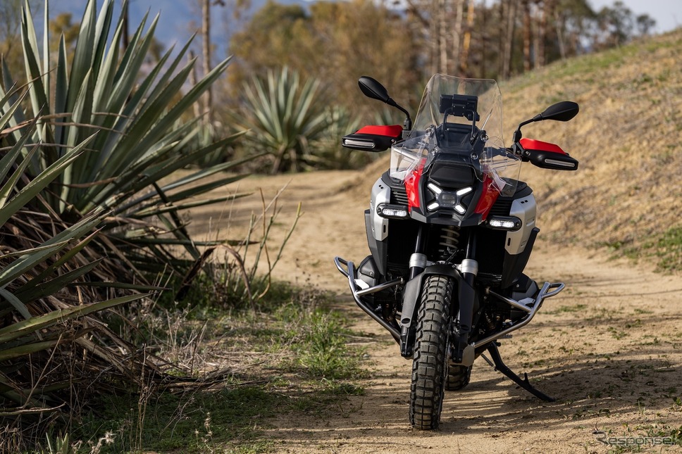 BMW R 1300 GS アドベンチャー 新型《photo by BMW》