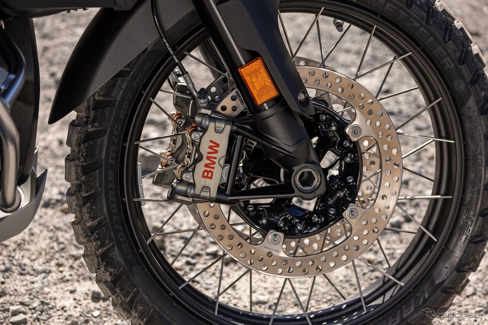 BMW R 1300 GS アドベンチャー 新型《photo by BMW》